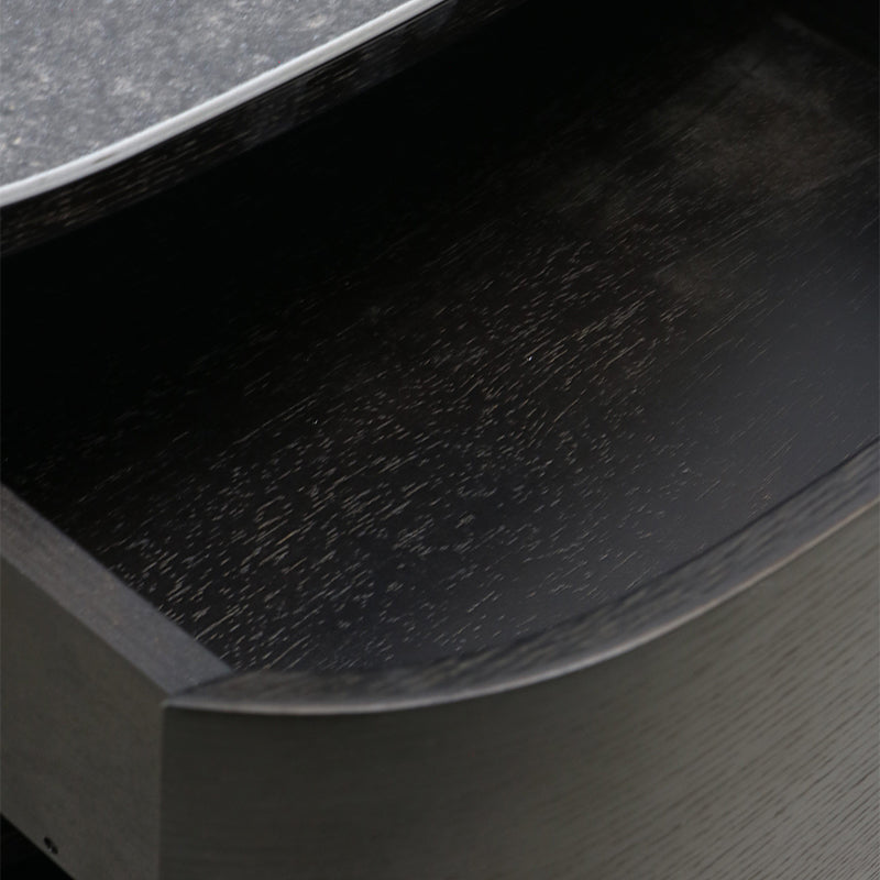 Gweru Groove Table