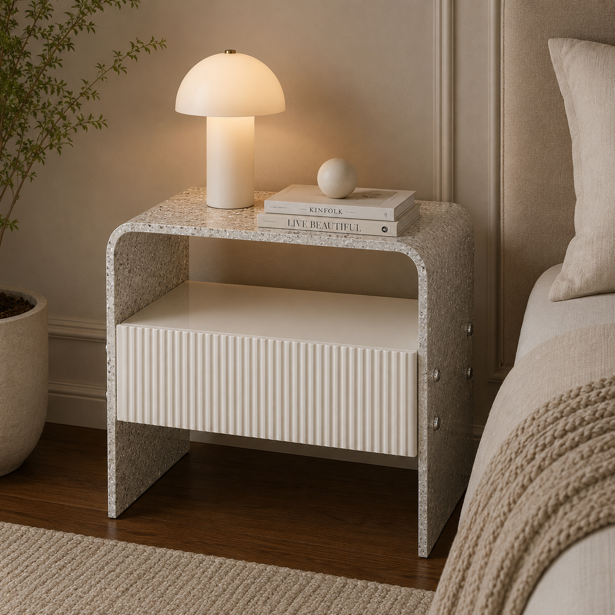 Merida Fluted Table