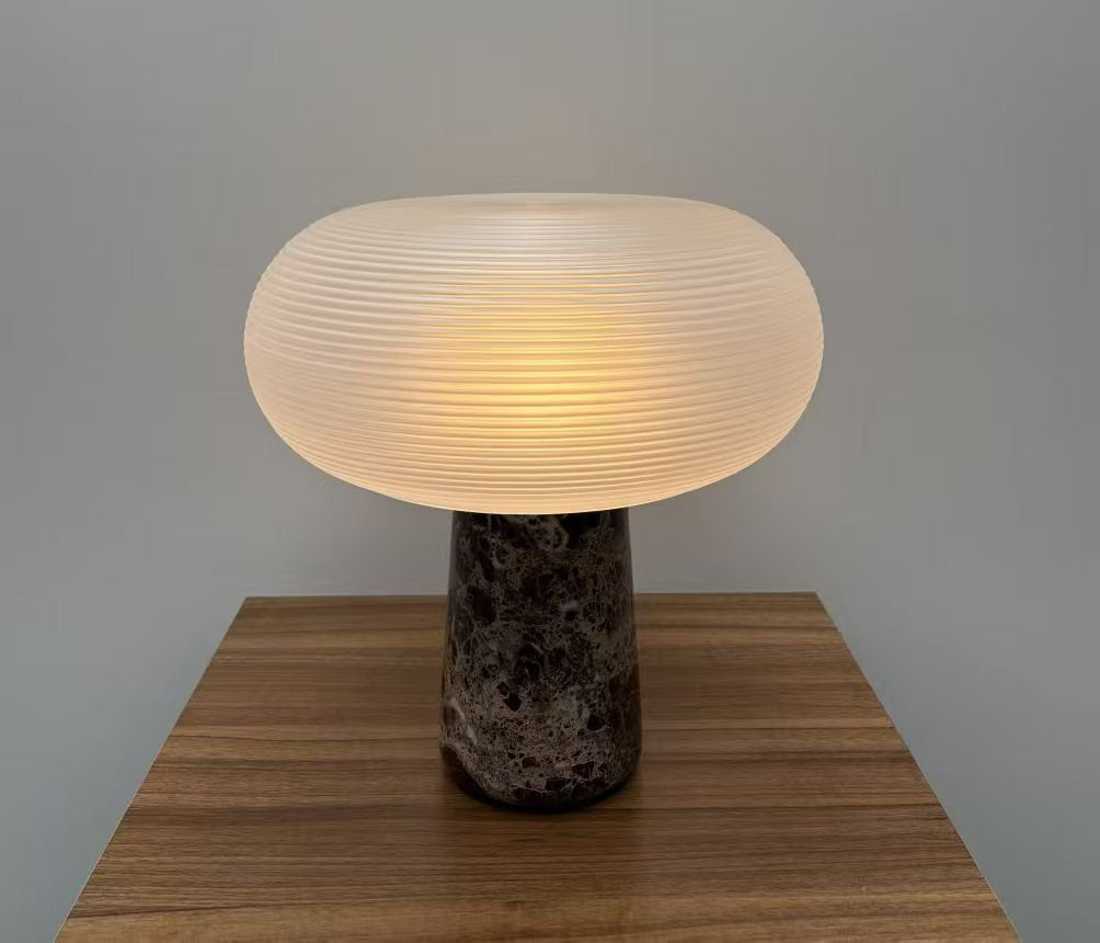 Orla Lamp