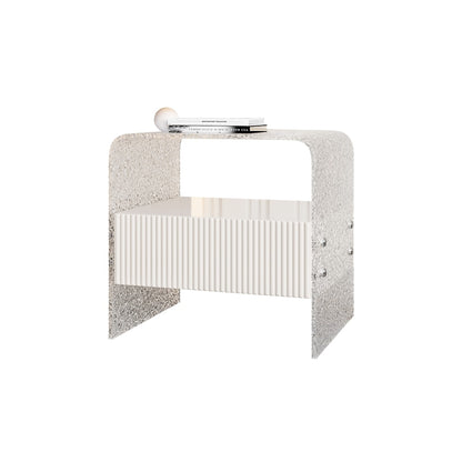 Merida Fluted Table