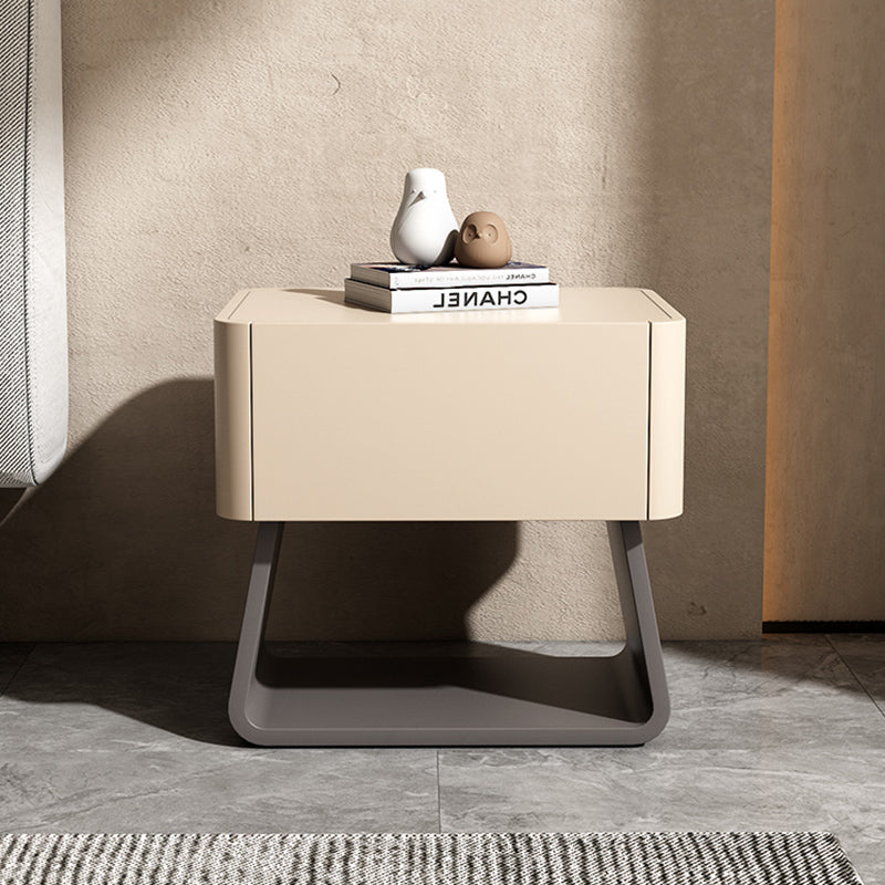 Queretaro Ribbed Table