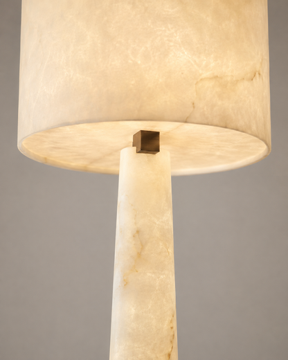 Iseult Lamp