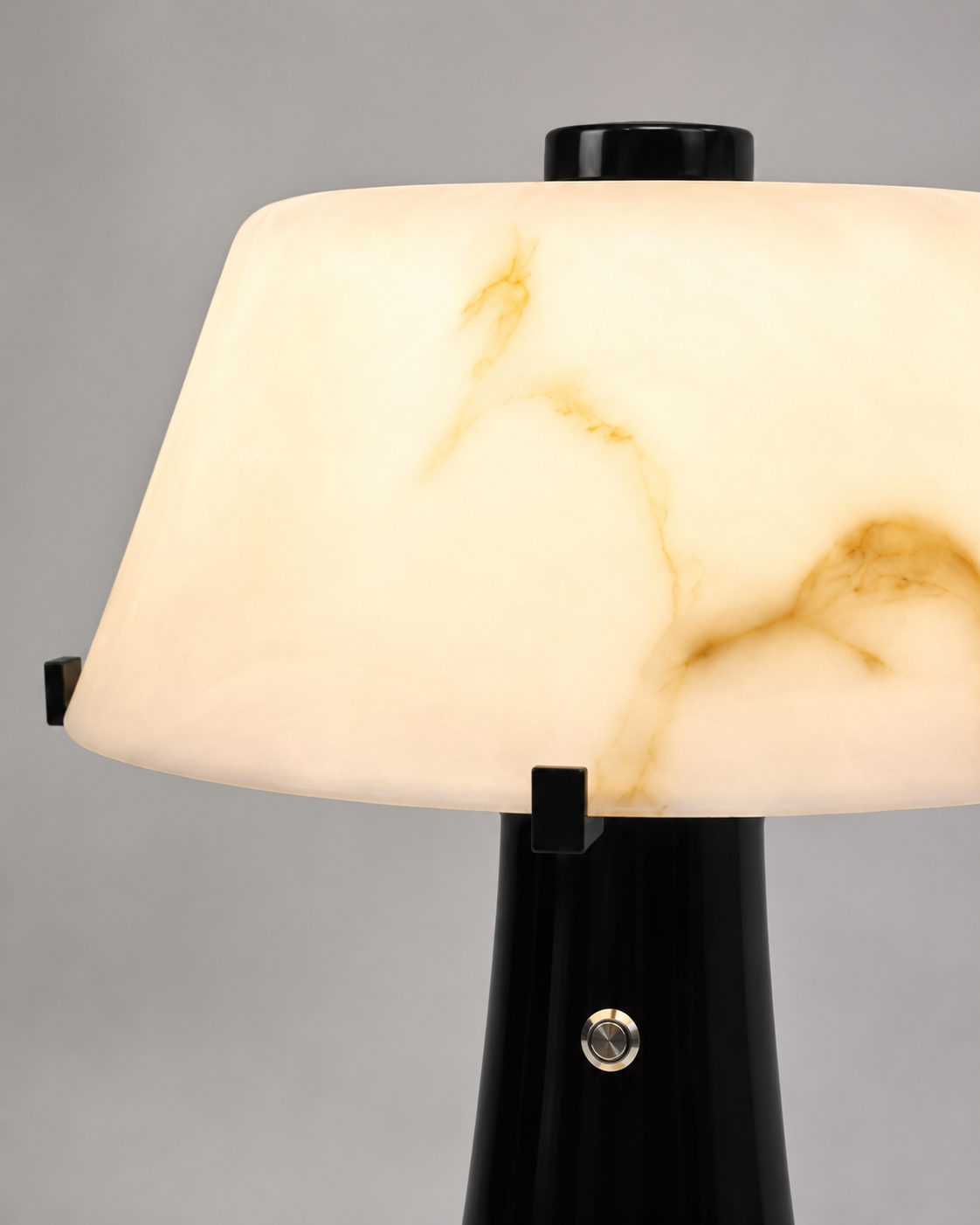 Amaia Lamp