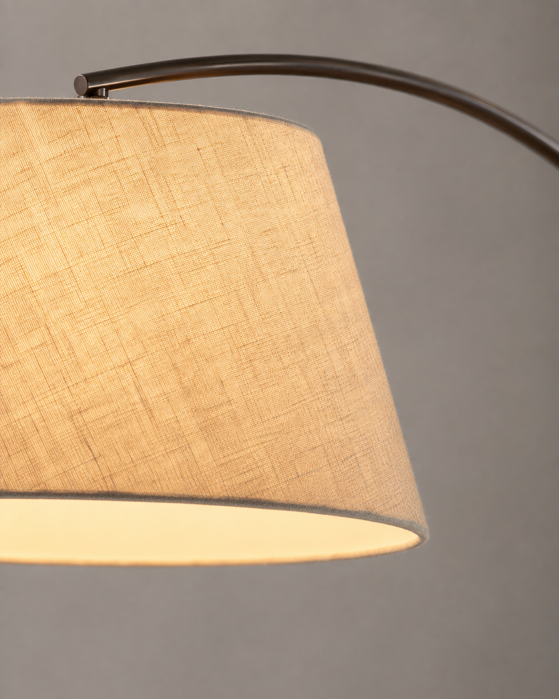 Anwen Lamp