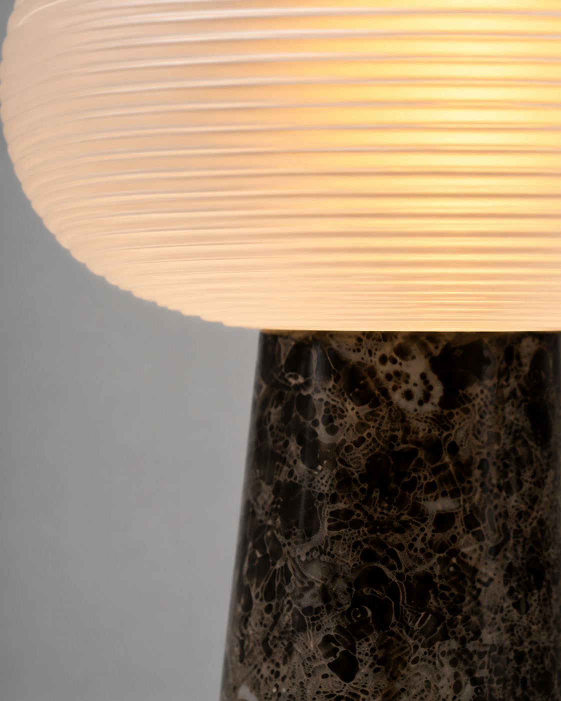 Orla Lamp
